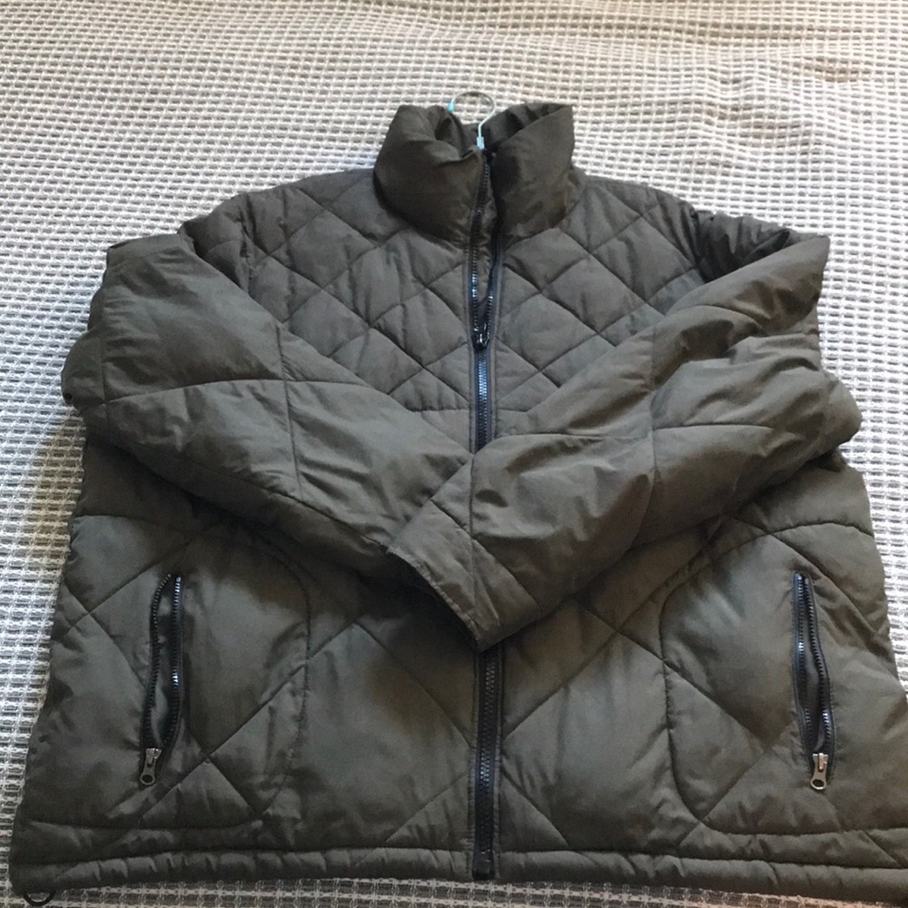 Old navy (puffer jacket)